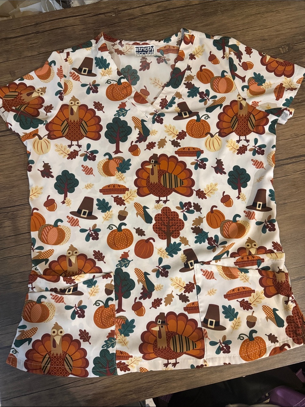 Thanksgiving Turkey Print V-Neck Scrub Top - Cream/Multi